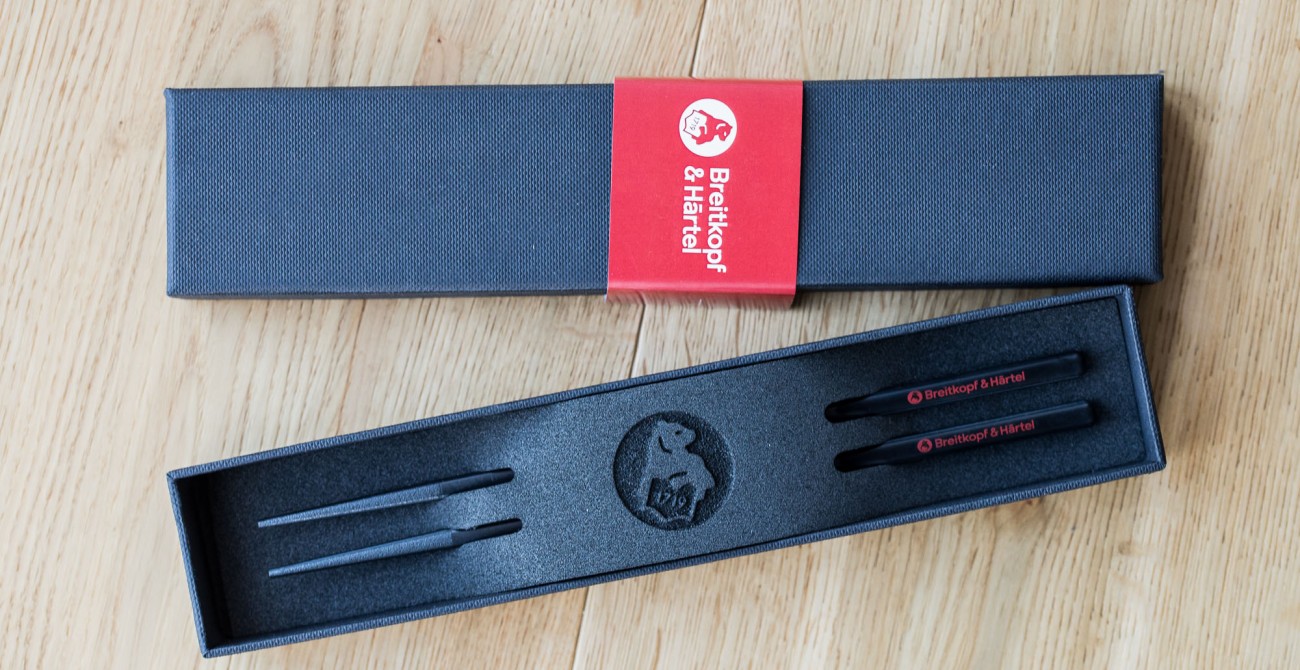 chopsticks as corporate gift