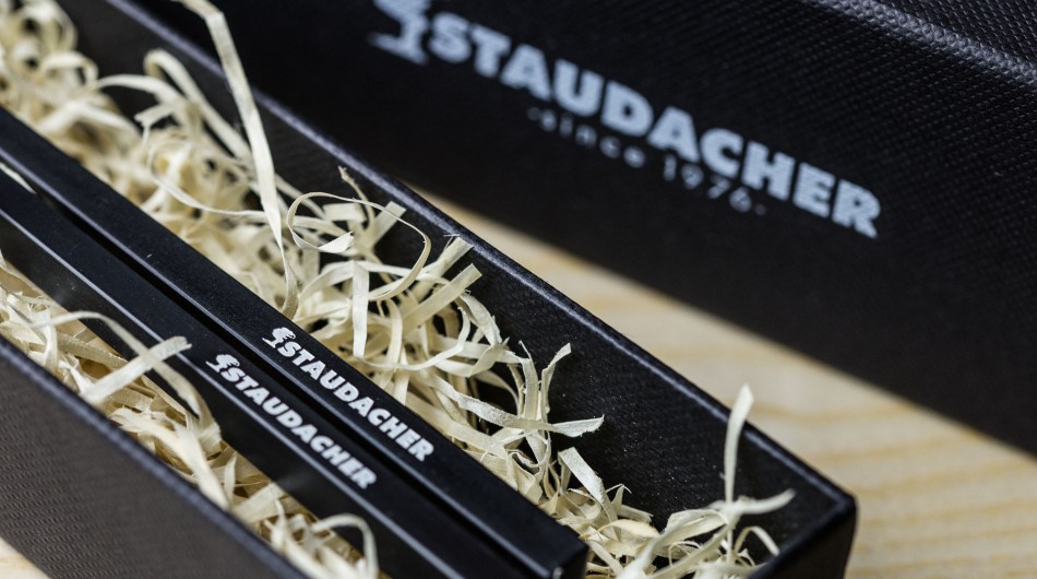 Werbeanbringung Werbeanbringung